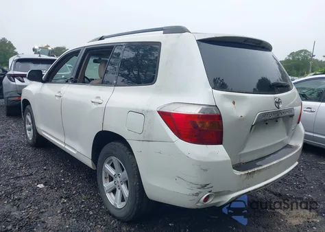 2010 Toyota Highlander Base V6 из США, поврежденный, VIN 5TDBK3EH5AS011531